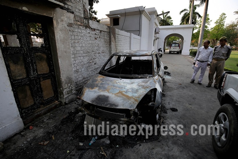 aligrah, aligarh muslim university, amu, amu violence, amu clashes, amu student clashes, amu student death, amu student killed, amu clashed student killed, amu violence photos, amu student clash photos, india news, education news, aligarh news, uttar pradesh news, latest news