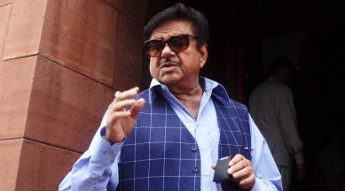 Shatrughan Sinha, Shatrughan Sinha news