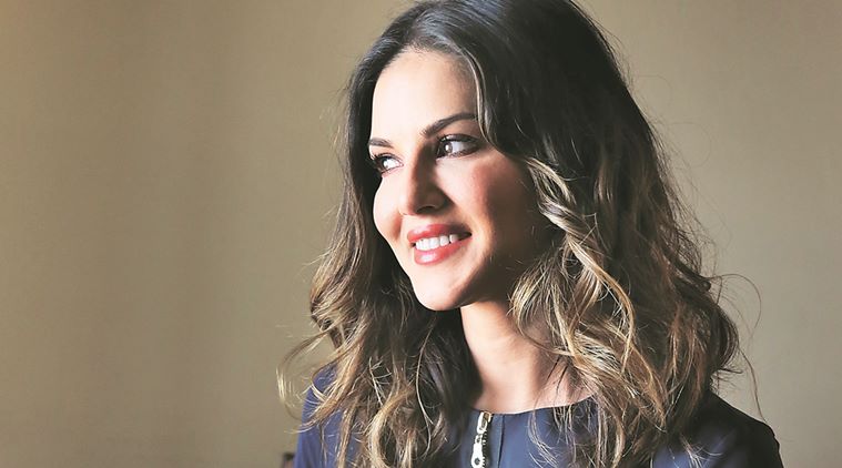 Love The Sunny Leone Way Entertainment Newsthe Indian Express