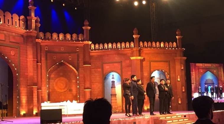 Kapil Sharma, Shah Rukh khan, The kapil Sharma Show, The Kapil Sharma Show live, TKSS, TKSS live, TKSS with SRK, TKSS with SRk live, SRk Kapil Sharma, SRk Kapil, SRK TKSS, SRK TKSS live, Kapil Sharma New Show, The Kapil Sharma Show cast, Sumona Chakraborty, Sunil Grover, Kiku Sharda, Ali Asgar, Chandan Prabhakar, entertainment news