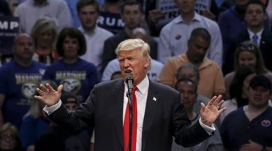 Hillary Clinton, Clinton slams Trump, Donald Trump mocks Indian call center, Trump fakes Indian accent, Indian-Americans for Clinton, world news