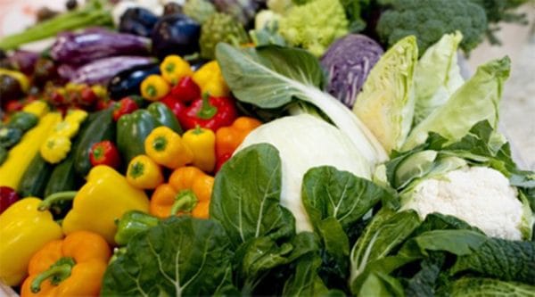 raw vegetables, healthy raw vegetables, green vegetables for health, health benefits of raw vegetables, raw vegetable vs cooked vegetables, cooked vs raw vegetables