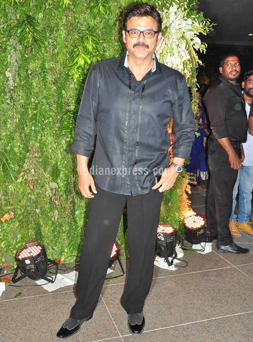 sreeja, sreeja reception, sreeja recpetion pics, sreeja marriage, chiranjeevi, chiranjeevi sreeja, chiranjeevi daughter, allu arjun, ram charan teja, venkaiah naidu, chandrababu naidu, aravind swami, rakulpreet, radhuka sarathkumar, sreeja wedding recpetion pics, entertainment