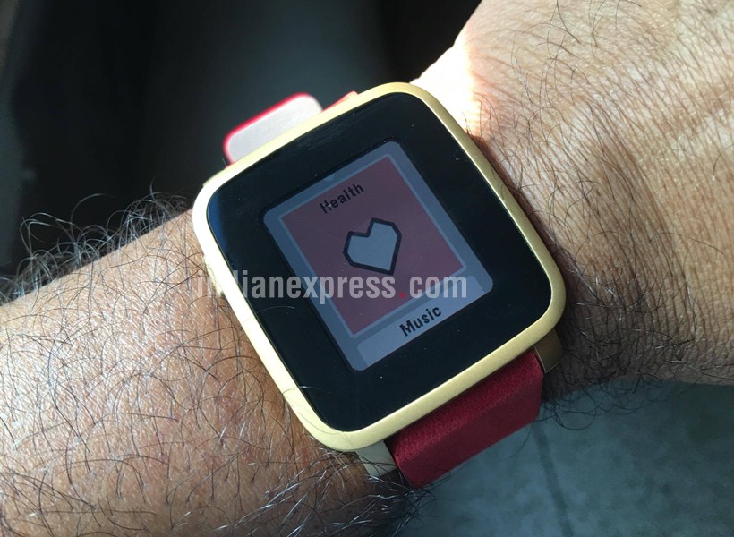 Fitbit blaze gold series review online