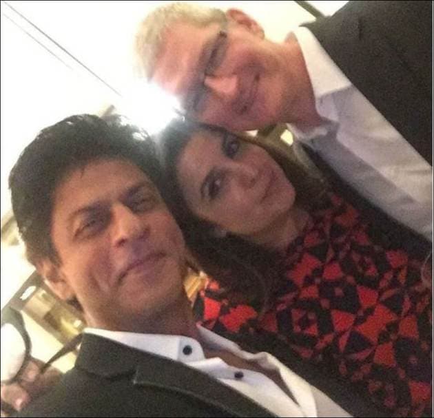 sahh rukh khan, tim cook, farah khan