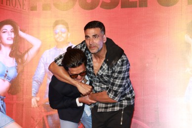 Akshay Kumar, Riteish Deshmukh, Akshay Riteish, housefull 3, Akshay Housefull 3, riteish housefull 3, Akshay Kumar Riteish Deshmukh, Entertainment news