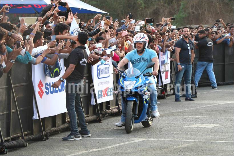 Salman Khan, Salman Khan photos, Zareen Khan, Zareen Khan song, Zareen Khan song launch, Zareen Khan photos, Salman Khan bike, Salman Khan news, entertainment photos