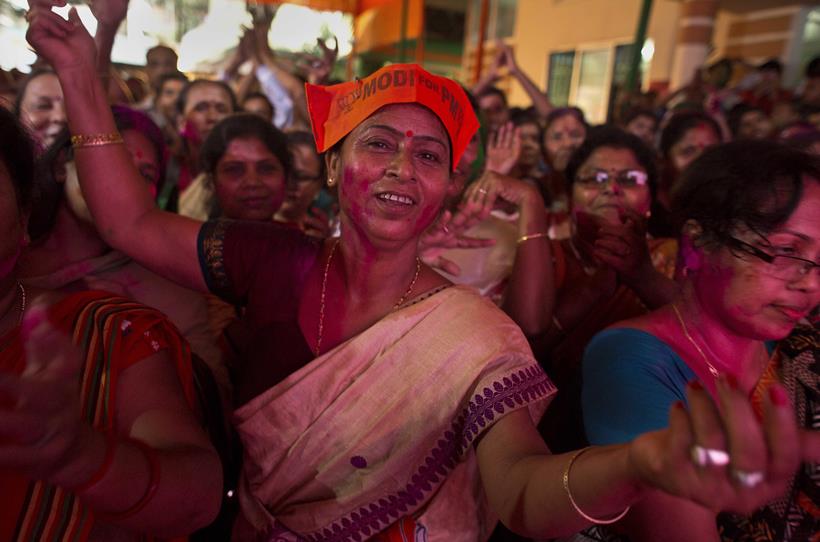 elections 2016, west bengal elections, west bengal elections 2016, mamata banerjee, tmc, tmc celebrations, tamil nadu elections, tamil nadu elections 2016, jayalalithaa, jayalalithaa win, aiadmk, aiadmk celebrations, assam elections, assam elections 2016, Sarbananda Sonwal, bjp, bjp assam, bjp celebrations, Sarbananda Sonwal win