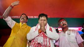 Sarbananda Sonowal, BJP, Assam CM, assam elections, Narendra modi, Assam CM live, LIVE SOnowal swearing in, Chief Minister Sonowal, Sonowal news, Assam swearing in, Assam LIVE updates