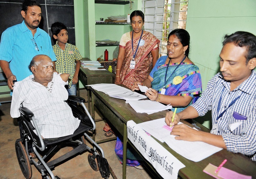 tamil nadu, kerala, elections 2016, assembly elections 2016, kerala elections 2016, DMK, AIDMK, jayalalithaa, karunanidhi, tamil nadu elections 2016, kerala assembly elections 2016, tamil nadu assembly elections 2016, election news, kerala polls, tamil nadu polls, india news