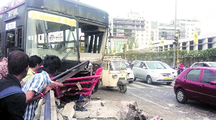 Nagar BRTS, pune Nagar BRTS, Nagar BRTS accidents, pune Nagar BRTS accidents, pune news india news