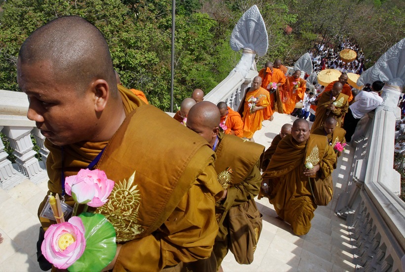 Buddha Purnima, Buddha, Buddha Purnima celebration, Buddha Purima India, Buddha Purnima World, Buddha, Gautam Buddha, Buddha Purnima celebration in india, India buddha Purnima, Buddha Purnima celebration in World, Bodhgaya, Buddha purnima in Bodhgaya, Nepal buddha purnima, Buddha Purnima in Nepal, Buddhist monk, Nitish Kumar, Patna Buddha purnima, Buddha temple, Buddha purnima pictures, Buddha purnima picture gallery