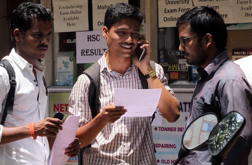 JEE, cbse, jee main 2016 rank, jee main topper, JEE main rank, jee main rank 2016, jee mains rank 2016, jee mains rank, jee rank list, NITs, IIITs, GFTIs, Career, iit, ism, jee rank list