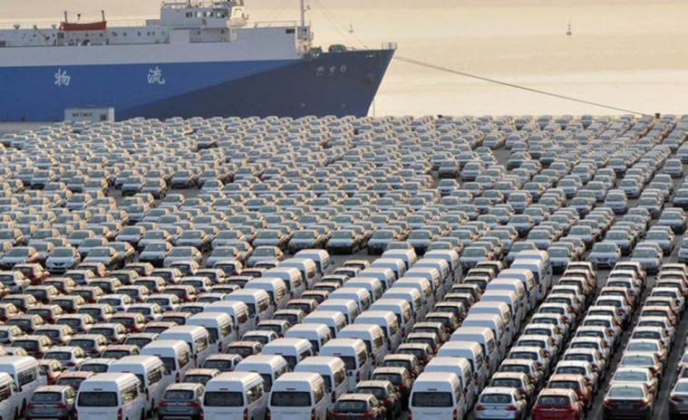 Chinese cars wait for export at a port in Dalian, Liaoning province October 15, 2012. REUTERS/China Daily/File Photo CHINA OUT. NO COMMERCIAL OR EDITORIAL SALES IN CHINA