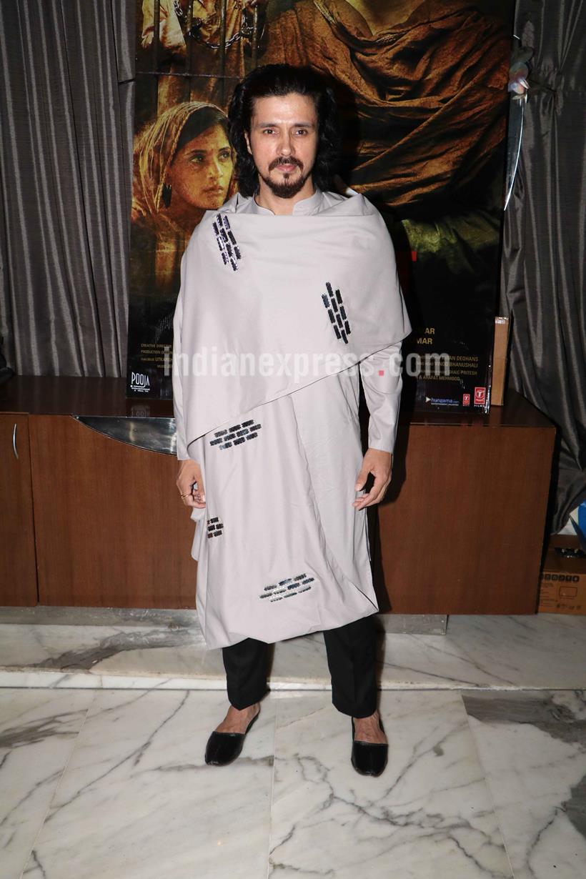 Sarbjit, Sarbjit movie, Aishwarya rai bachchan, Randeep hooda, Sarbjit Aishwarya, Aishwarya Rai Sarbjit, Sarbjit success party, Sarbjit movie collections, Sarbjit box office collections, Sarbjit movie box office collections, Omung KUmar, Darshan Kumar, Jackky Bhagnani, Sarbjit party pics