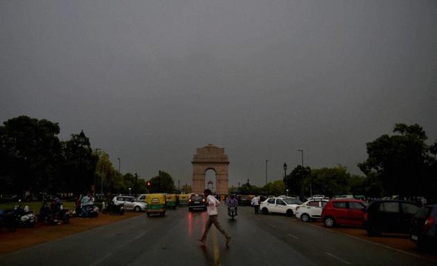 delhi, rain in delhi, delhi temperature, delhi rain, delhi news, delhi monsoon, delhi weather, dust storm in delhi, delhi dust storm