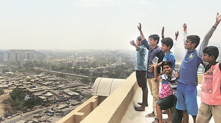 mumbai, mumbai news, mumbai shanties, mumbai slum area, dharavi mumbai, families move to house, indian express mumbai