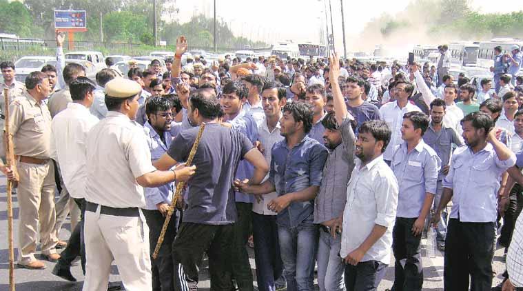 diesel taxi, ban on diesel taxis, drivers protest, Supreme Court ban on diesel taxis, switch to CNG, new delhi, delhi news, india news, latest news,