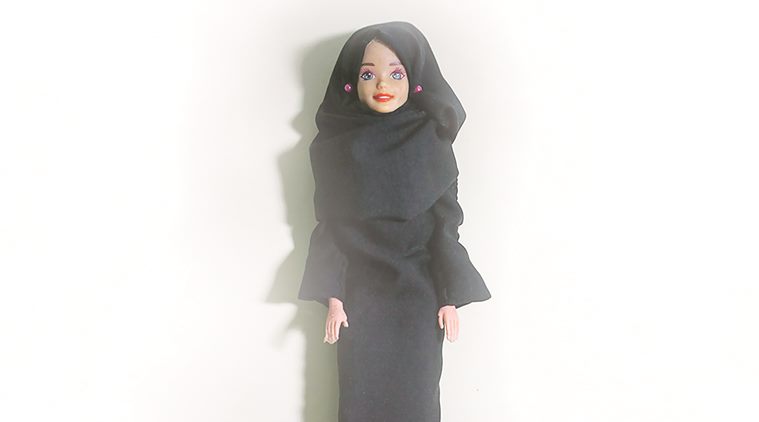 mumbai, mumbai art gallery, collaba art gallery, ranjeeta kumari,patriarchal society, women oppression, barbie world, women labourer, head ring, indian express talk