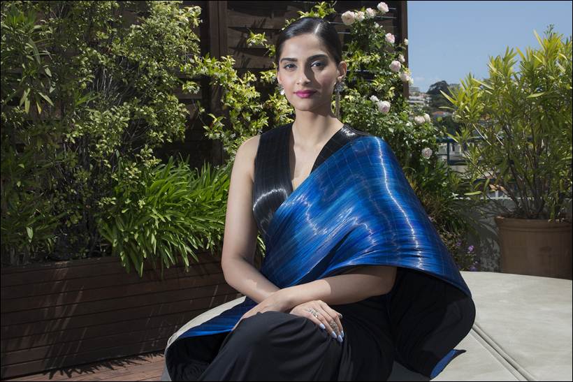 Sonam Kapoor, cannes, cannes 2016, Sonam Kapoor CANNES, Sonam Kapoor NEWS, Sonam Kapoor photos, Sonam Kapoor CANNES 2016, Sonam Kapoor DRESS, Sonam Kapoor SARI, entertainment photos