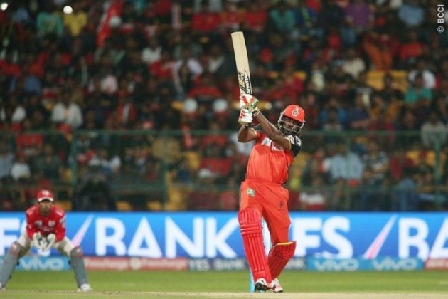 Virat Kohli, Kohli, Virat, Kohli RCB, Kohli ton, Kohli pictures, RCB vs KXIP pictures, RCB KXIP photos, IPL photos