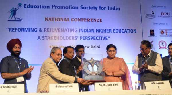iit, iit app, smriti irani, iit question papers, engineering app, sample papers iit, new education policy, IIT-JEE entrance test, jee 2016, jee exam preparation, app jee download, latest news on iit, education news