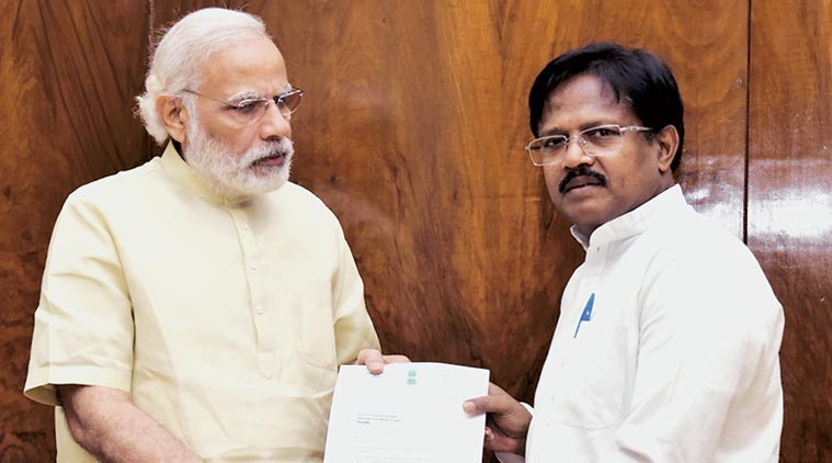 narendra modi, NABARANGPUR, odisha, odisha poorest district, odisha poorest district mp, NABARANGPUR mp modi meeting, odisha poorest district development, odisha news, india news