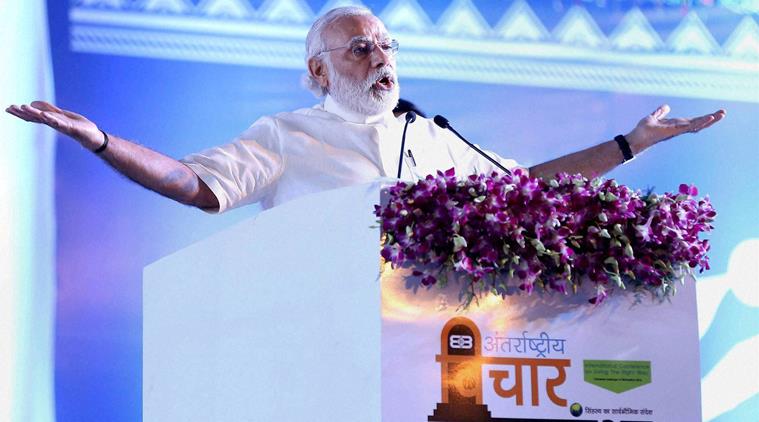 Pm Modi, Narendra Modi, Modi, Prime minister Narendra Modi, Simhasth Kumbh, Maithripala Sirisena, Sri Lanka, Sri lankan president, Sri Lankan president Maithripala Sirisena, Sirisena, sirisena India visit, Sirisena at Maha Kumbh, Maha Kumbh Mela, indian culture, india news