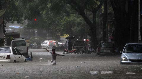 Tackling flooding during monsoon: BMC to keep plinth height 60 cm above ...