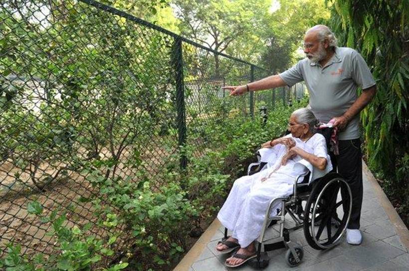 Narendra Modi, Narendra Modi twitter, Narendra Modi twitter pictures, Heeraben Modi, narendra modi mother, PM modi, PM modi mother, india news