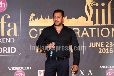 Salman Khan, Salman Khan tv show, Salman Khan fans, Salman Khan surprised fans, Salman Khan Sa re ga ma pa, Salman Sa re ga ma pa, Sa re ga ma pa, Entertainment news