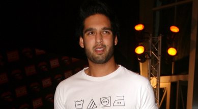 IPL 2016, IPL, RCB vs GL, Gujarat Bangalore, Siddharth Mallya, Siddharth Mallya RCB, AB de Villiers, de Villiers, Iqbal Abdullah, sports news, sports, cricket news, Cricket