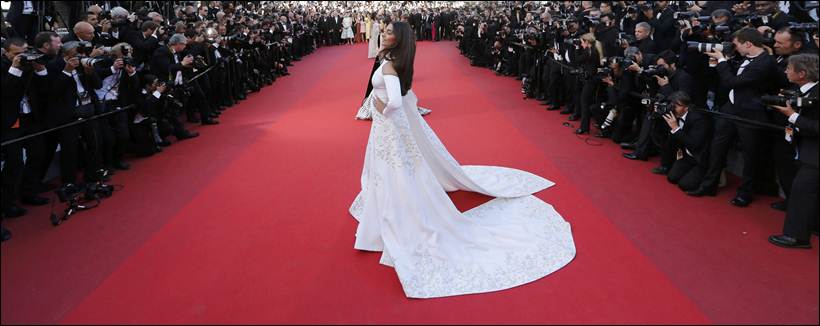Sonam Kapoor, Sonam Kapoor cannes, cannes, cannes 2016, Sonam dress photos, neerja, sonam dress at cannes, sonam dress, Sonam Kapoor look, Sonam Kapoor photos, Sonam Kapoor news, Sonam at cannes, entertainment photos