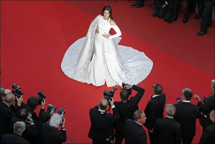 Sonam Kapoor, Sonam Kapoor cannes, cannes, cannes 2016, Sonam dress photos, neerja, sonam dress at cannes, sonam dress, Sonam Kapoor look, Sonam Kapoor photos, Sonam Kapoor news, Sonam at cannes, entertainment photos