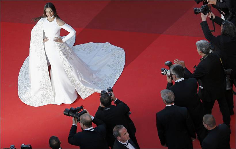 Sonam Kapoor, Sonam Kapoor cannes, cannes, cannes 2016, Sonam dress photos, neerja, sonam dress at cannes, sonam dress, Sonam Kapoor look, Sonam Kapoor photos, Sonam Kapoor news, Sonam at cannes, entertainment photos