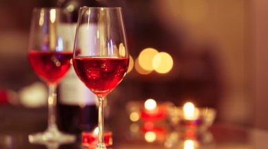 wine, benefits of wine, high fat diet, high sugar diet, resveratrol, positive effects of wine, health benefits of drinking wine