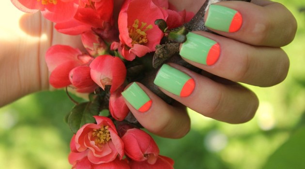 DIY tips, nails, nail art, nail art designs, summer, nail polish, top base coat, nail paint, clear nail polish, nail glue, nail colour, cool summery colours