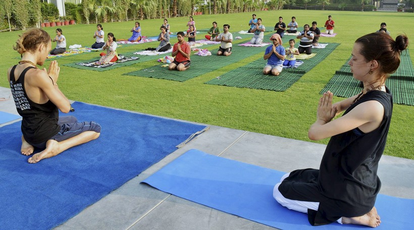 International Day of Yoga, International Day of Yoga 2016, IDy, IDY 2016, benefits of yoga, uses of yoga, why do yoga, diabetes, asthma, Alzheimer's, meditation, stress relief, yoga for stress relief, health benefits of yoga, yoga for weight loss, yoga for heart health, yoga and immunity, health news