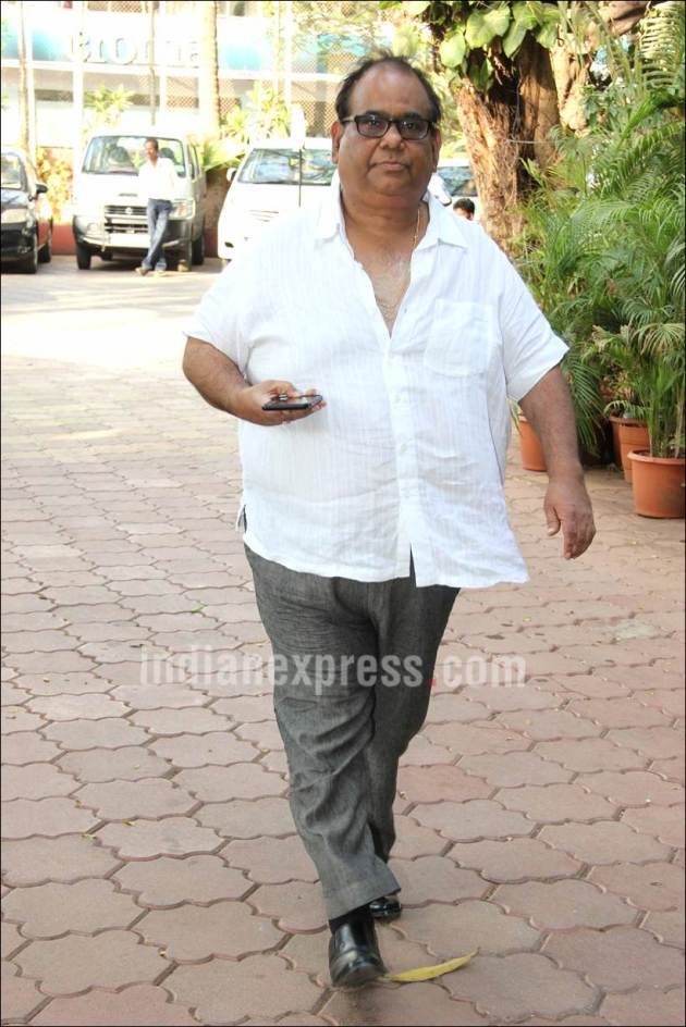 satish kaushik