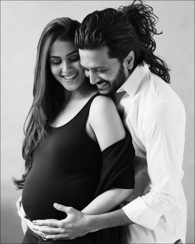 genelia dsouza, riteish deshmukh, riaan deshmukh, genelia son, riteish son, genelia son pics, riteish baby boy pics, entertainment