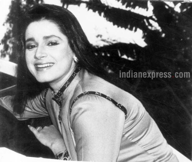 Neelam, Neelam 1980's, Neelam 1980's photos, Neelam 1980's superstar, Neelam 1980's movies, Neelam star of 1980's, bollywood news, latest news, India news