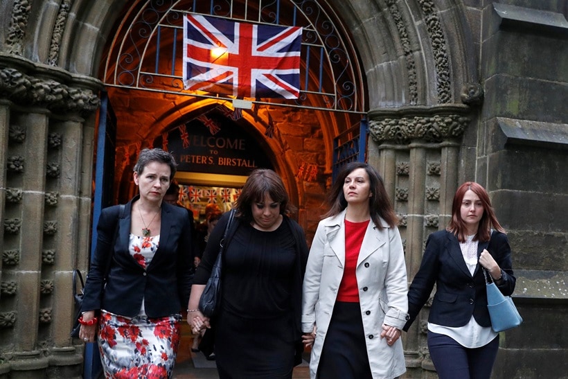 Jo Cox, Labour Party MP shot, Labour Party MP dead, Labour party, Labour party MP, british MP dies, British MP killed, British MP stabbed, Jo Cox Tragedy Tributes, Jo Cox memorial, Jo Cox killed, Britain news, Labour Party news