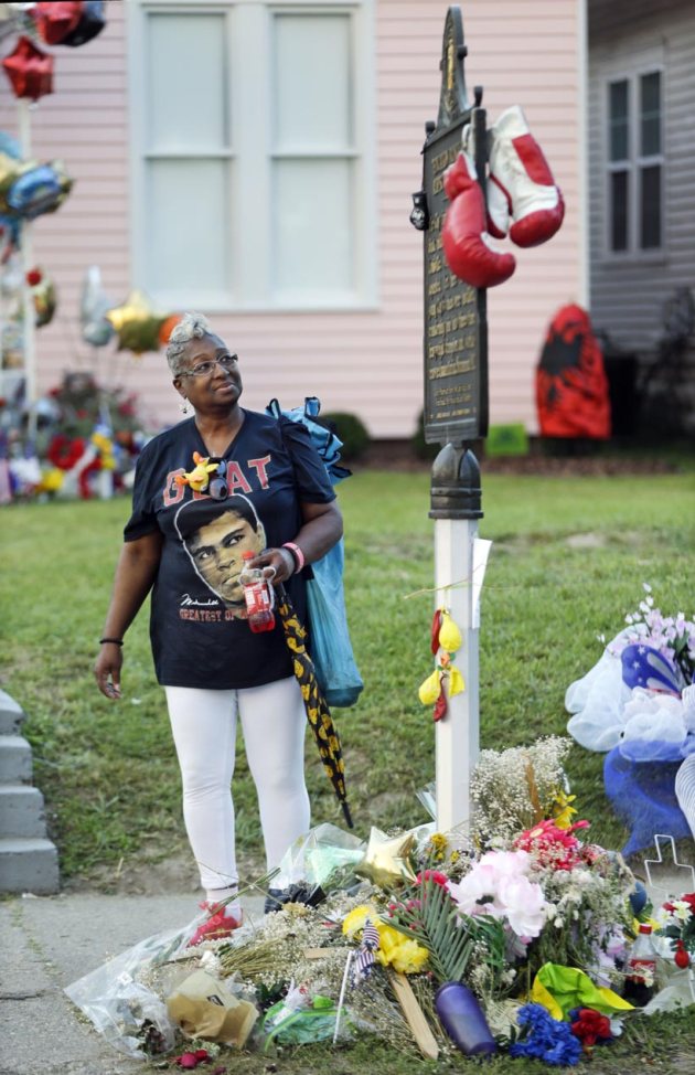 muhammad ali, muhammad ali funeral, muhammad ali dead, muhammad ali funeral live, ali funeral, muhammad ali photos, muhammad ali funeral photos, ali photos, ali funeral photos