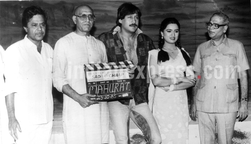 Film Director Anil Ganguly, Amrish Puri, Jackie Shroff, Padmini Kolhapure and Nahata at the muhurat shot of film SADAK CHHAP. Express archive photo by Vinayak Gokhale