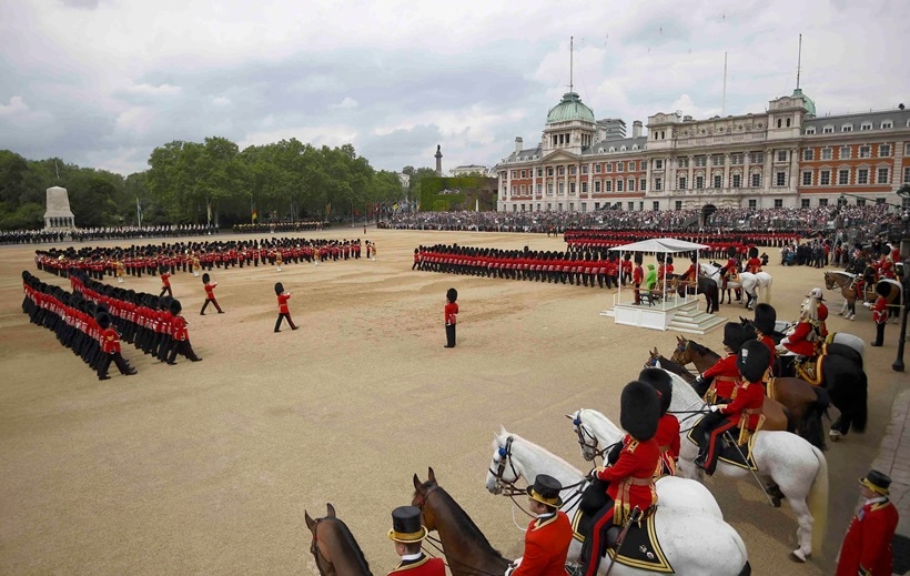 UK queen, queen Elizabeth, Queen of England, Kate Middleton, Prince williams, trooping, UK trooping, Uk colour of paradise, Elizabeth II, queen Elizabeth 90th Birthday,