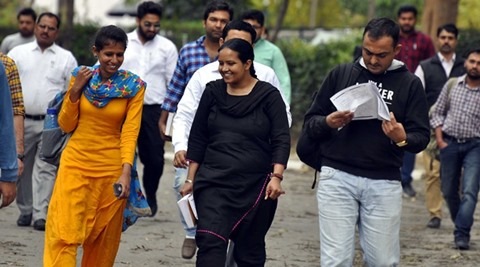 Tribal girl from Maoist stronghold cracks IITJEE 2016