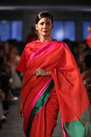 How to choose summer-friendly sari fabrics