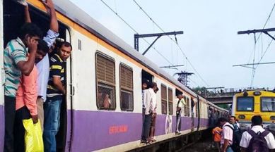 Mumbai, Mumbai commuters, Mumbai suburban railway commuters, Mumbai commuters stolen phones, Government Railway Police, detection of mobile phone thefts Mumbai, Maharashtra News, latest news, India News