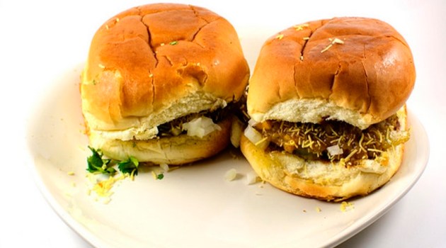 Monsoon snacks, monsoon food, snacks for monsoon, monsoon snacks recipes, Express recipes, dabeli, samosa, kachori, masala peanuts, aloo tikki, rice papdi