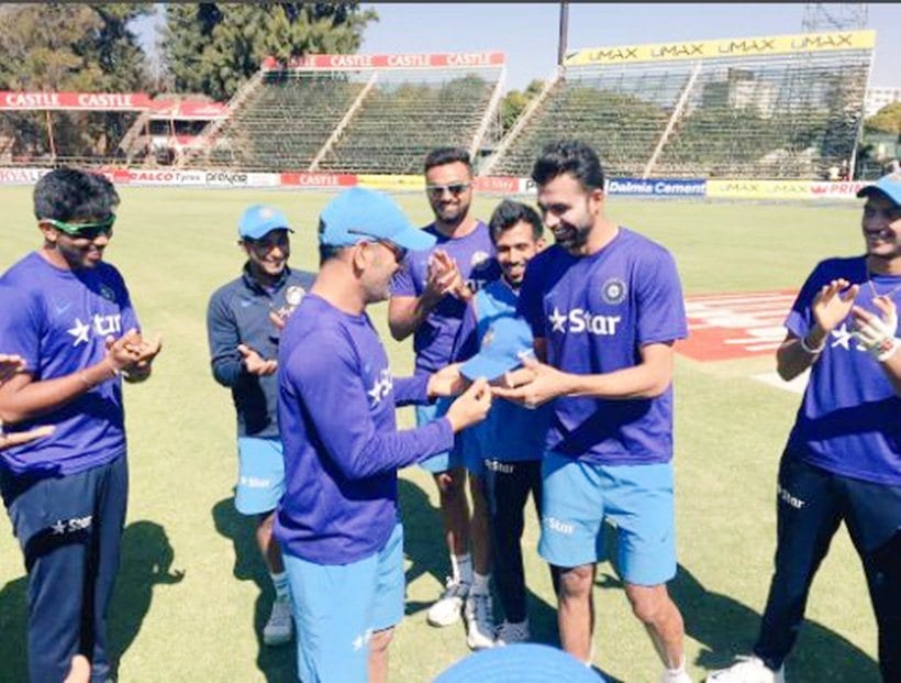 Barinder Sran, Sran, MS Dhoni, Dhoni, Dhoni Sran, Sran Dhoni, Sran T20 debut, India vs Zimbabwe, Ind vs Zim, Cricket